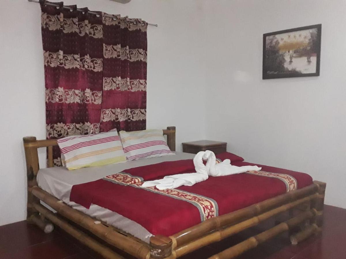 Tauig Beach Resort Moalboal Kültér fotó