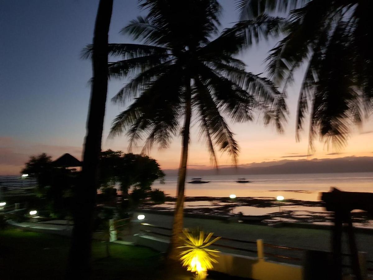 Tauig Beach Resort Moalboal Kültér fotó