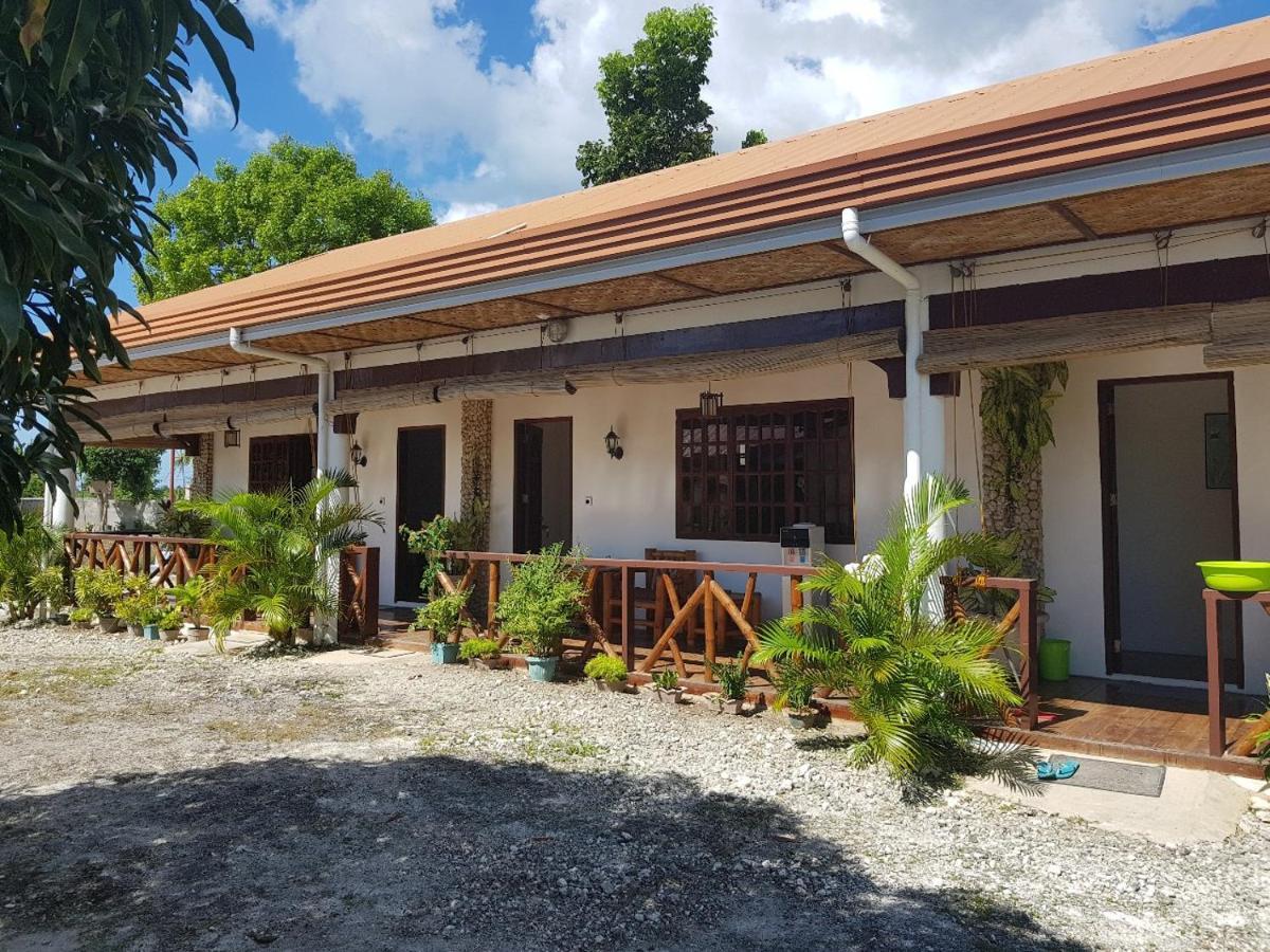 Tauig Beach Resort Moalboal Kültér fotó