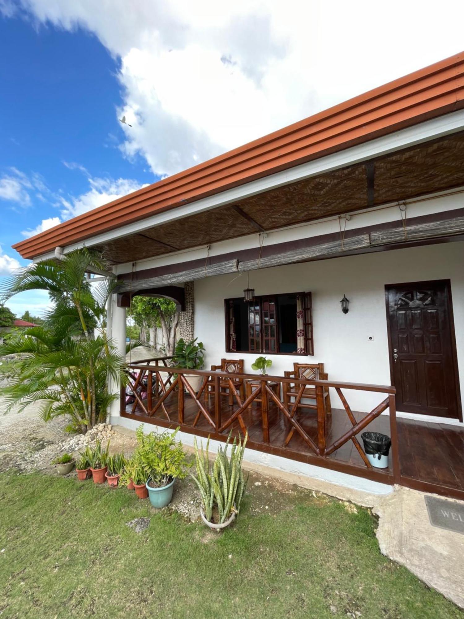 Tauig Beach Resort Moalboal Kültér fotó