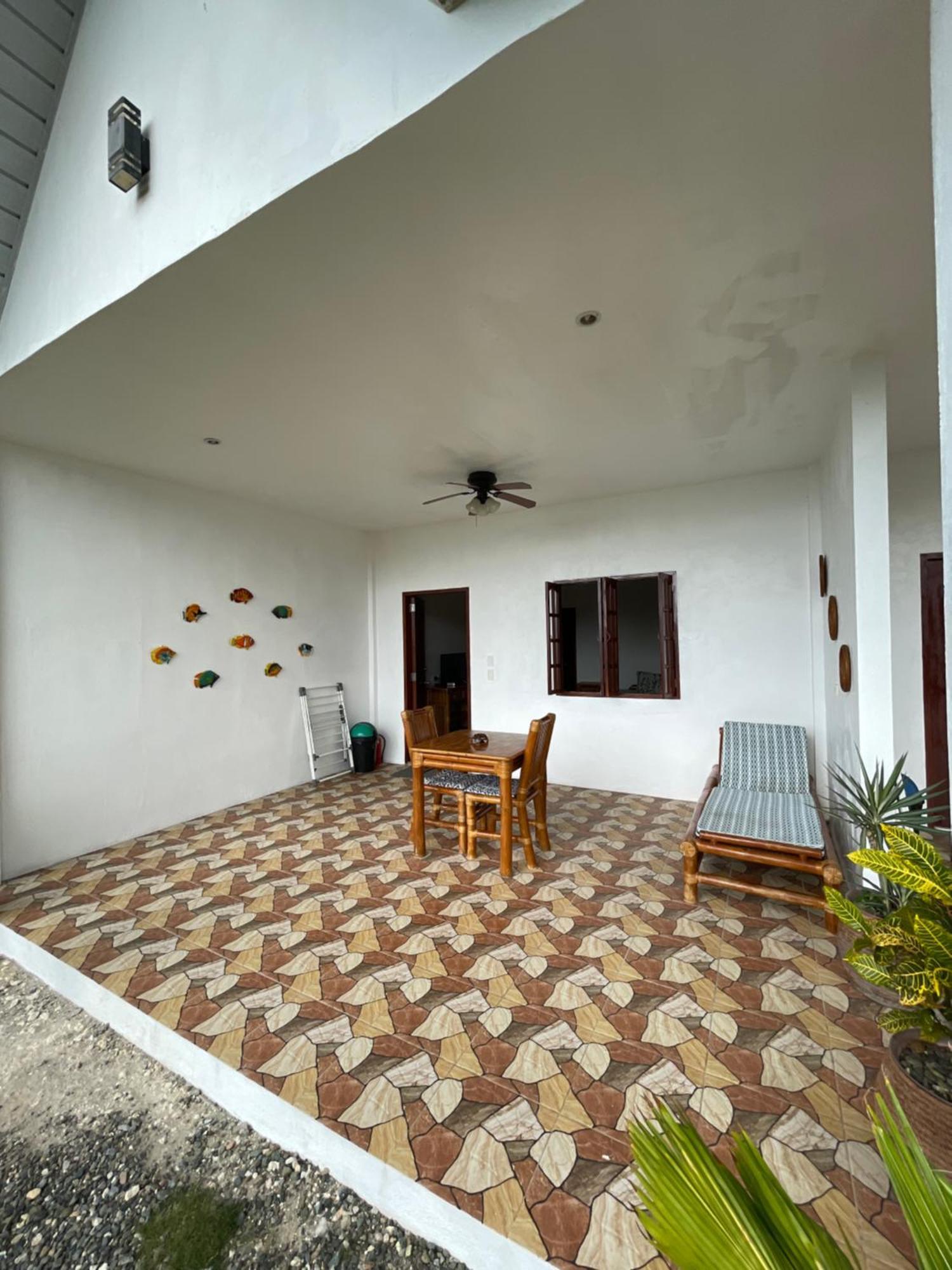 Tauig Beach Resort Moalboal Kültér fotó